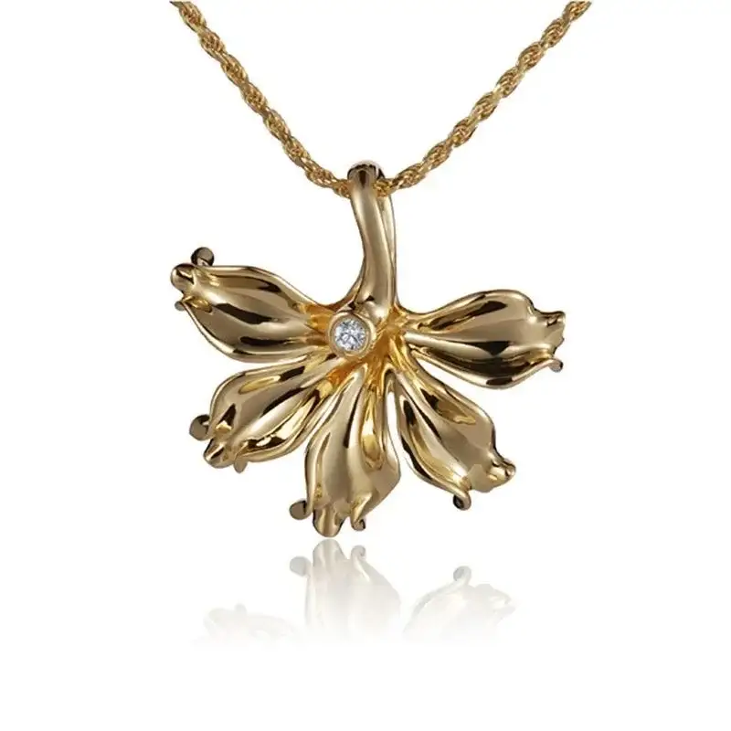 14k Yellow Gold Napaka Pendant
