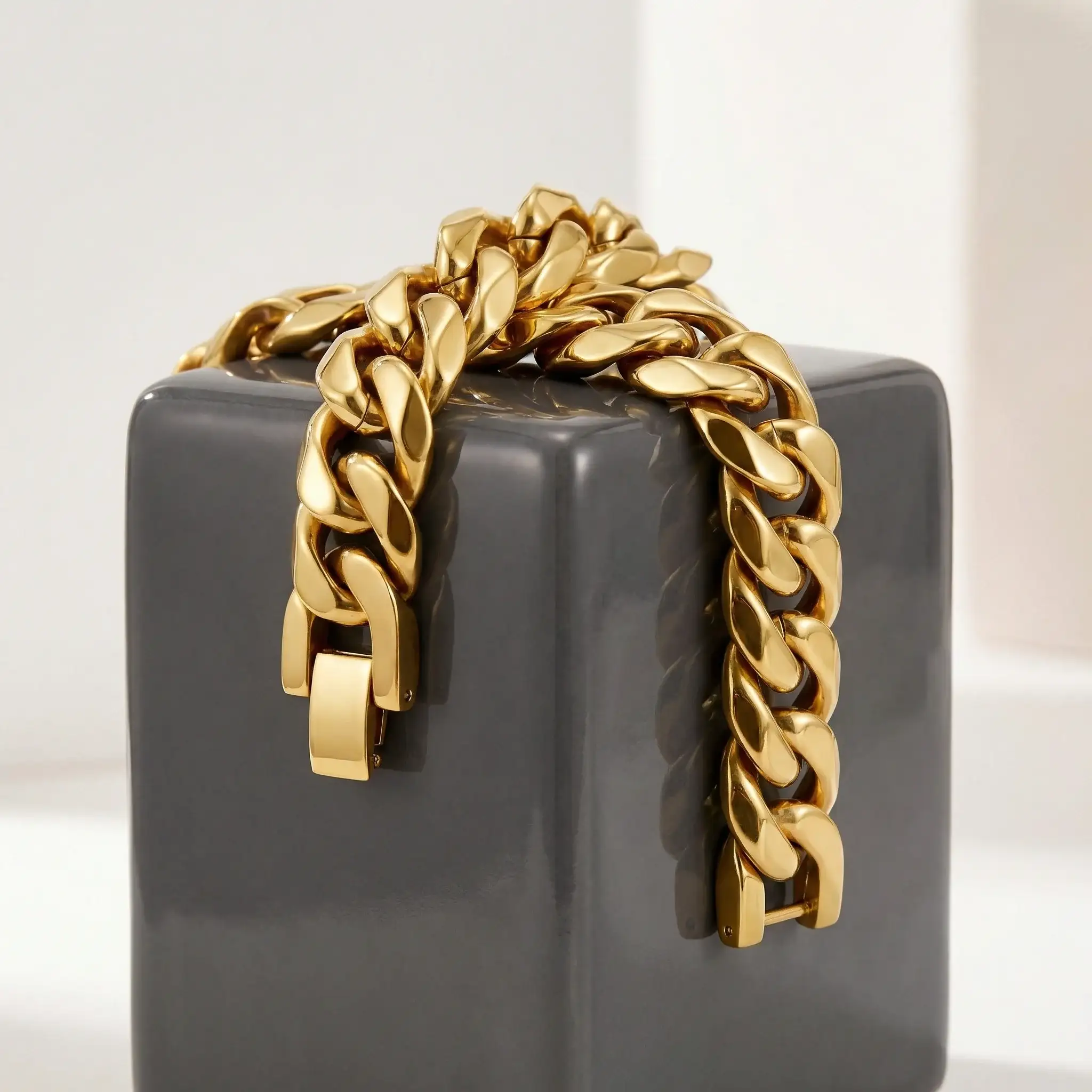 Gold Stainless Steel 14mm Cuban Link Bracelet - 9 Inch - Image 7