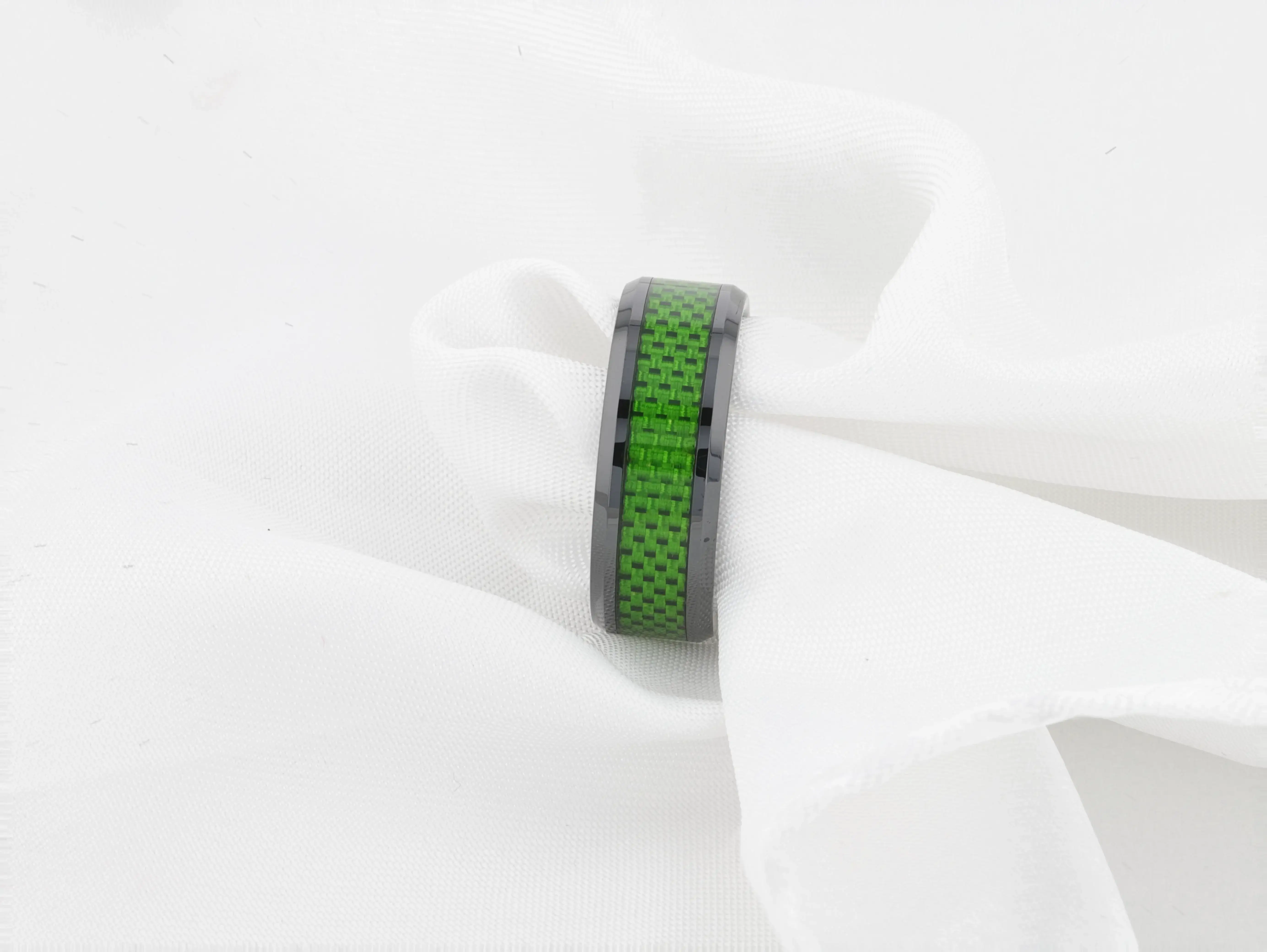 MATLAL Beveled Black Ceramic Ring with Emerald Green Carbon Fiber Inlay - 8mm - Image 6
