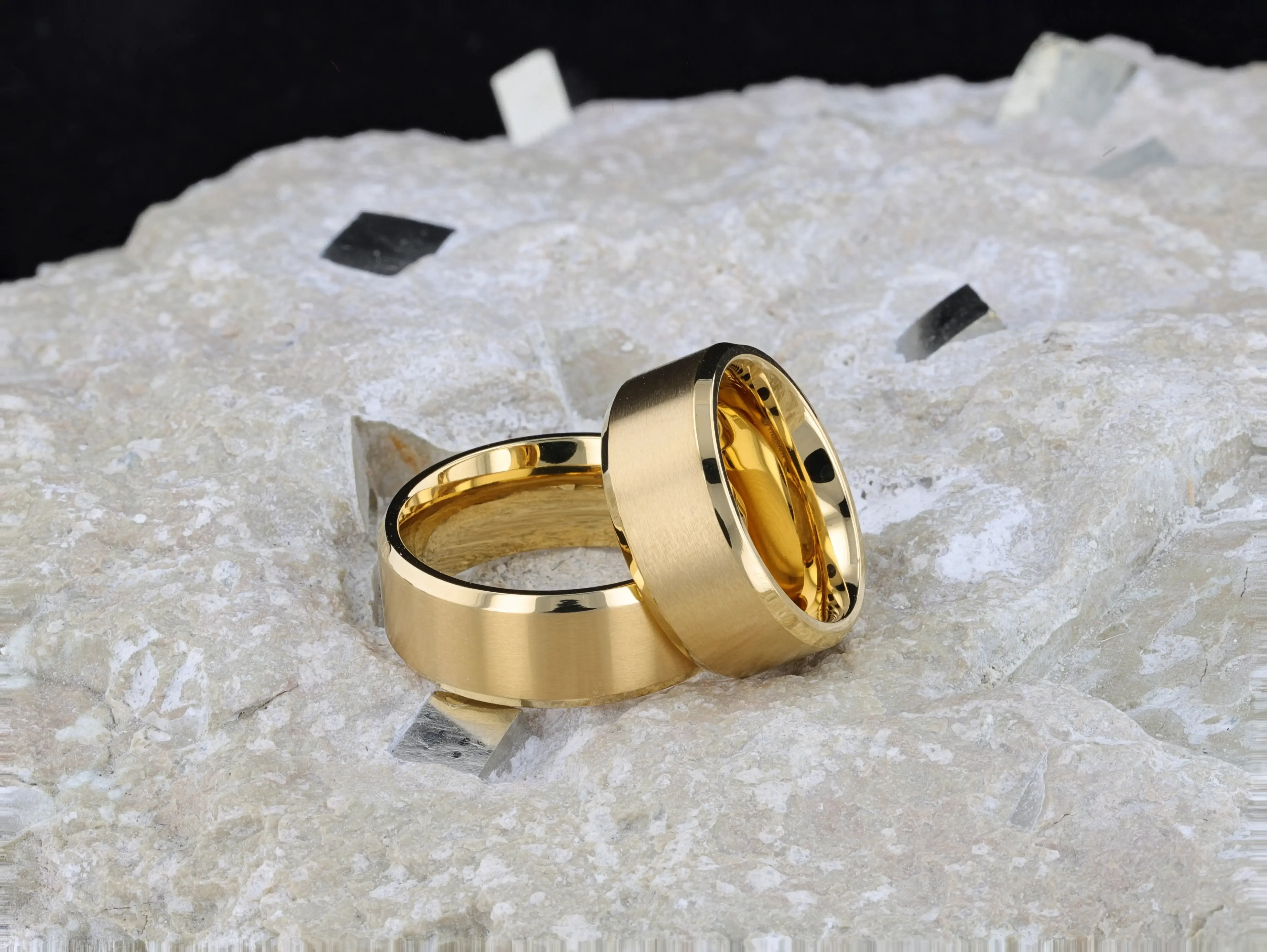 RADIATE Gold-Plated Titanium Flat Brushed Center Men's Wedding Ring With Beveled Polished Edges - 8mm - Image 4
