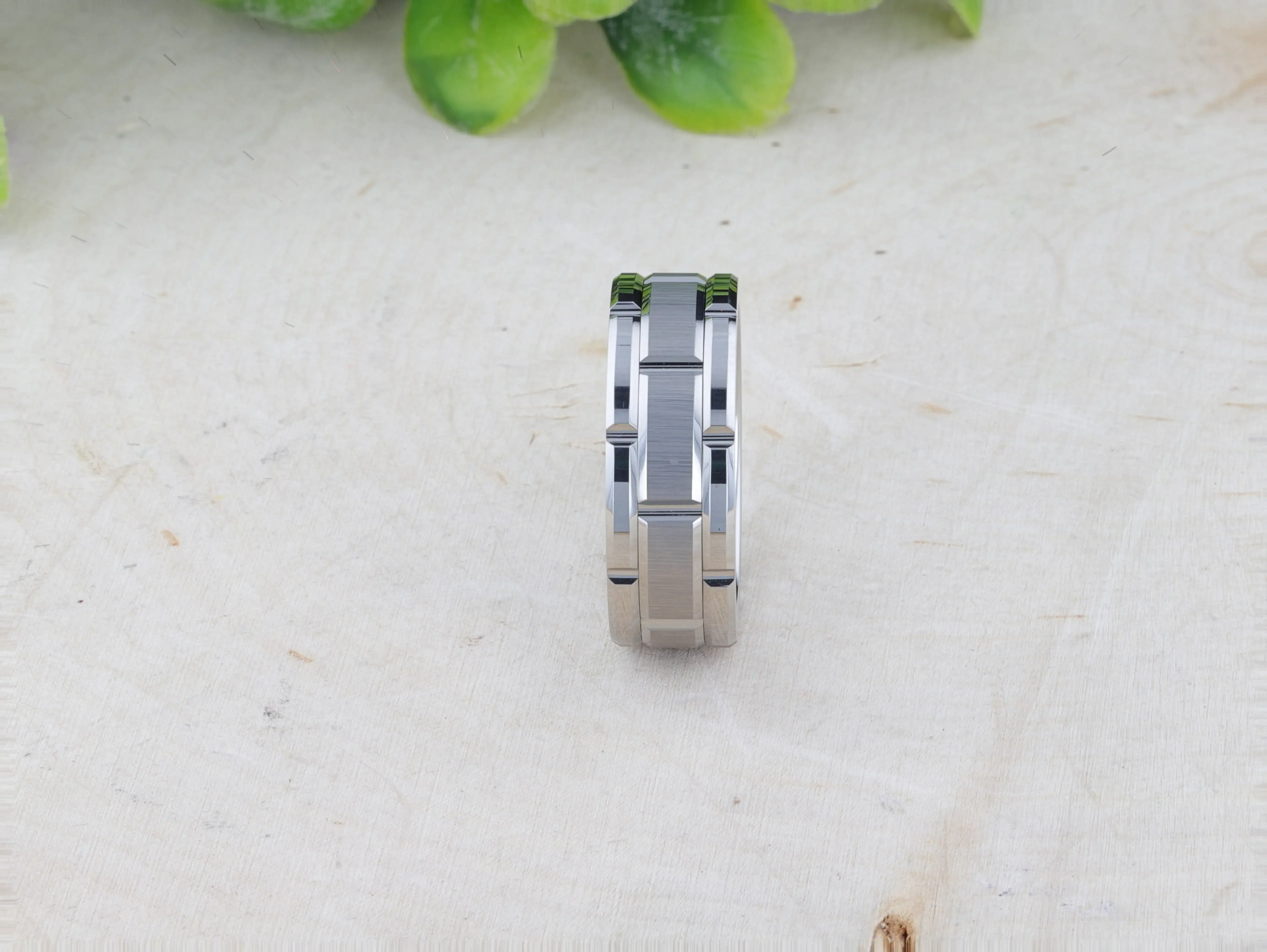 WARWICK Beveled Tungsten Carbide Wedding Band with Brush Finished Center and Alternating Grooves - 8mm - Image 7