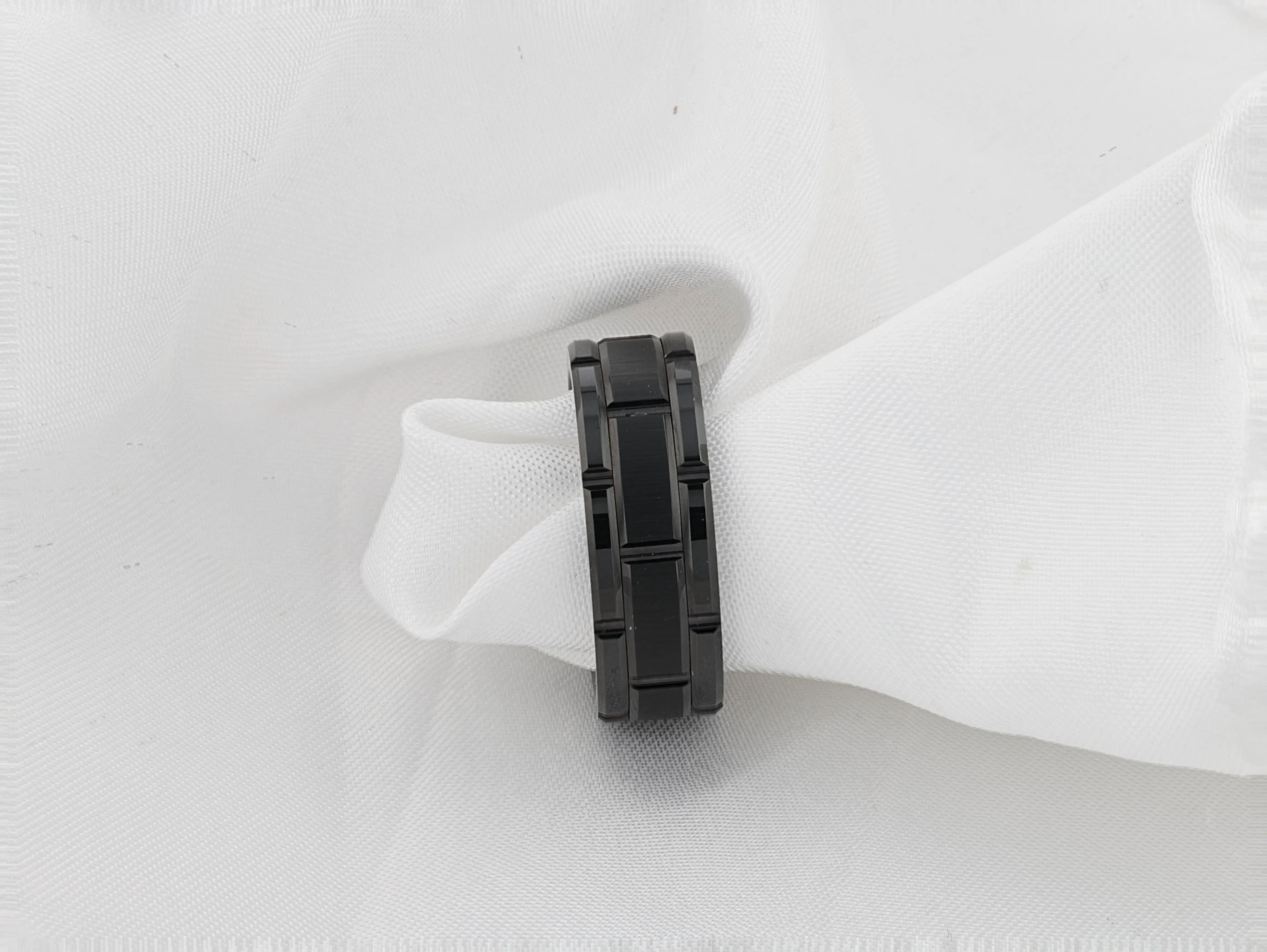 WINDSOR Beveled Black Tungsten Carbide Wedding Band with Brushed Center and Alternating Grooves – 8mm & 10mm - Image 8